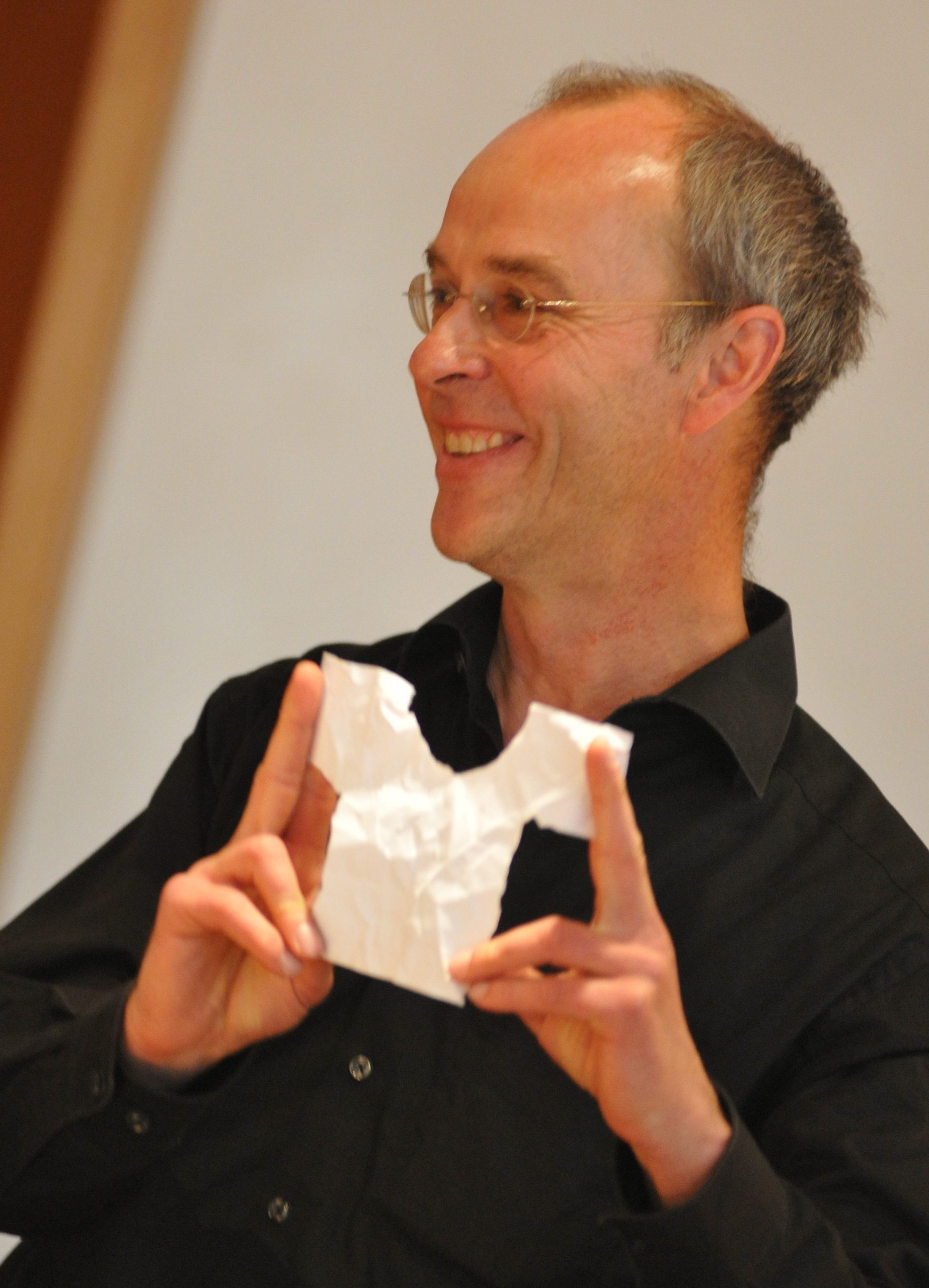 Jörg Baesecke: Papierfalt-Workshop