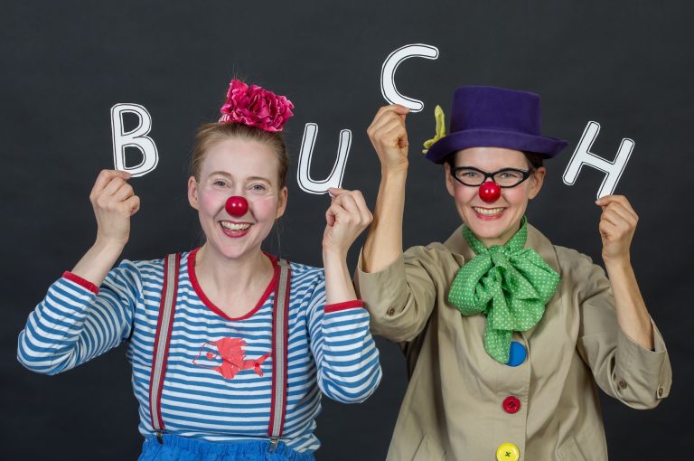 CLOWNESS Theater: Der Bücherschatz