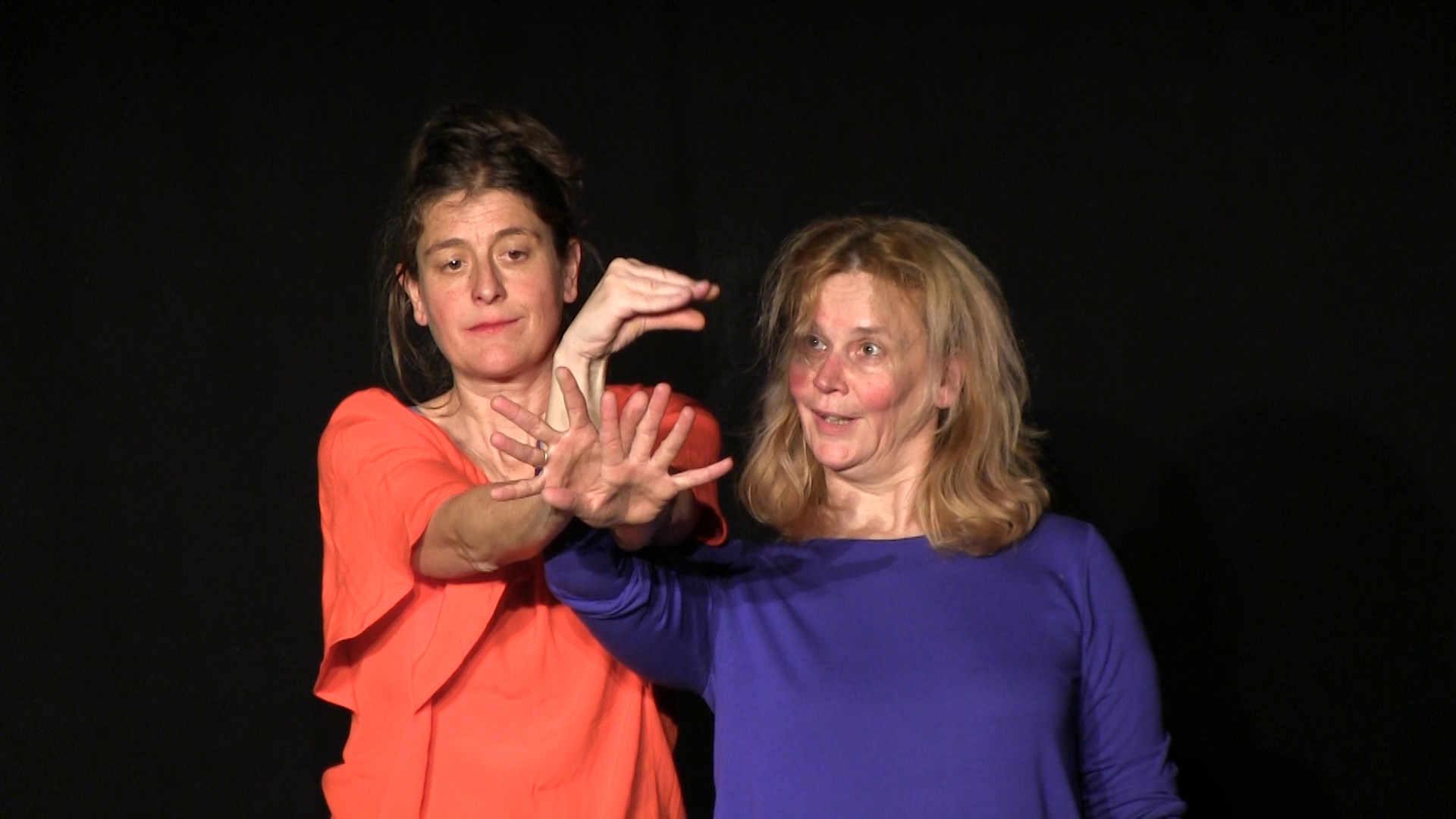 Kindertheater im Fraunhofer: Das Krokodil aus dem Koffer