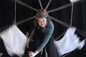 Theater KUNSTDÜNGER: Rumpelstilzchen oder Frau Müller spinnt